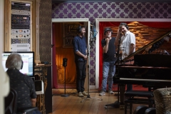 Nederland,Amsterdam, 2017 Paul de Munnik, studio Limmen, met Wouter Planteijdt Foto: Bob Bronshoff Nederland,Amsterdam, 2017 Paul de Munnik, studio Limmen, met Wouter Planteijdt Foto: Bob Bronshoff
