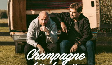 Engel & Paul Champagne Bij De Wijn Cover